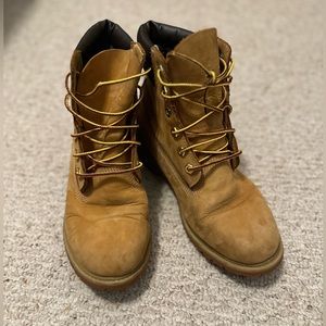 Unisex timberland boots